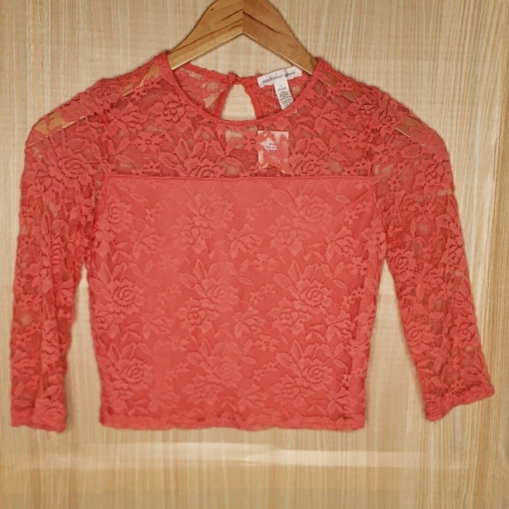 Ambiance Apparel Coral Lace Crop Top Large